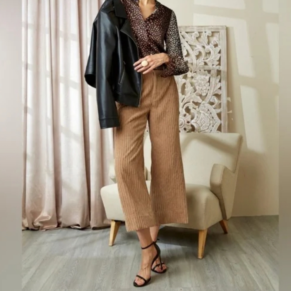 Elie Tahari Ribbed Knit Wide-Leg Pants in Taupe